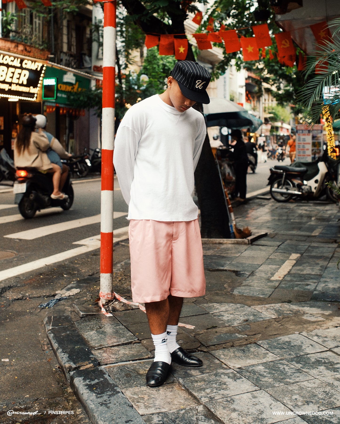 PILLBOX HAT - PINSTRIPES (BLACK)