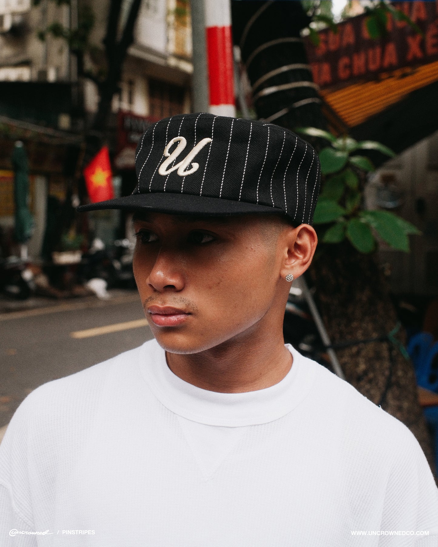 PILLBOX HAT - PINSTRIPES (BLACK)
