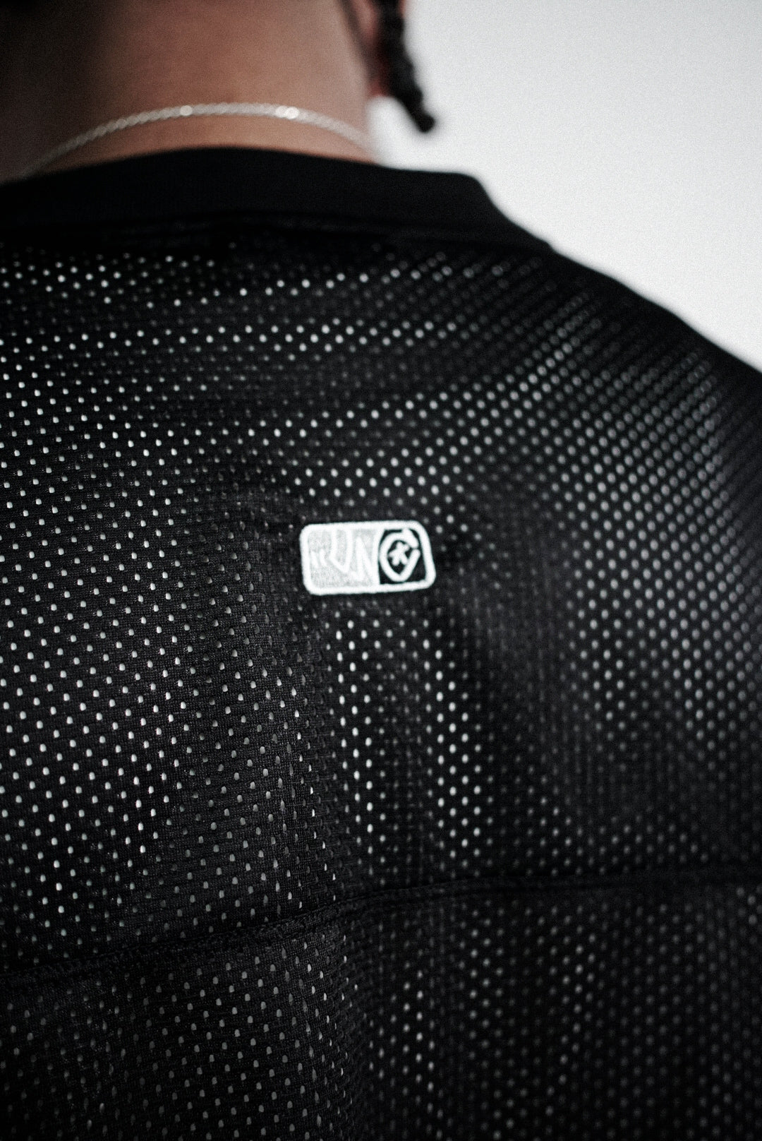 MESH SS JERSEY T - SHIRT - BLACK