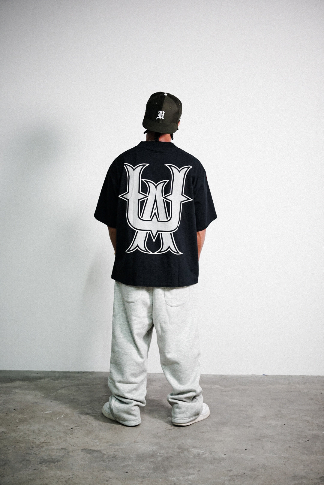 PREMIUM CREWNECK SHIRT™ - ATHLETICS - BLACK