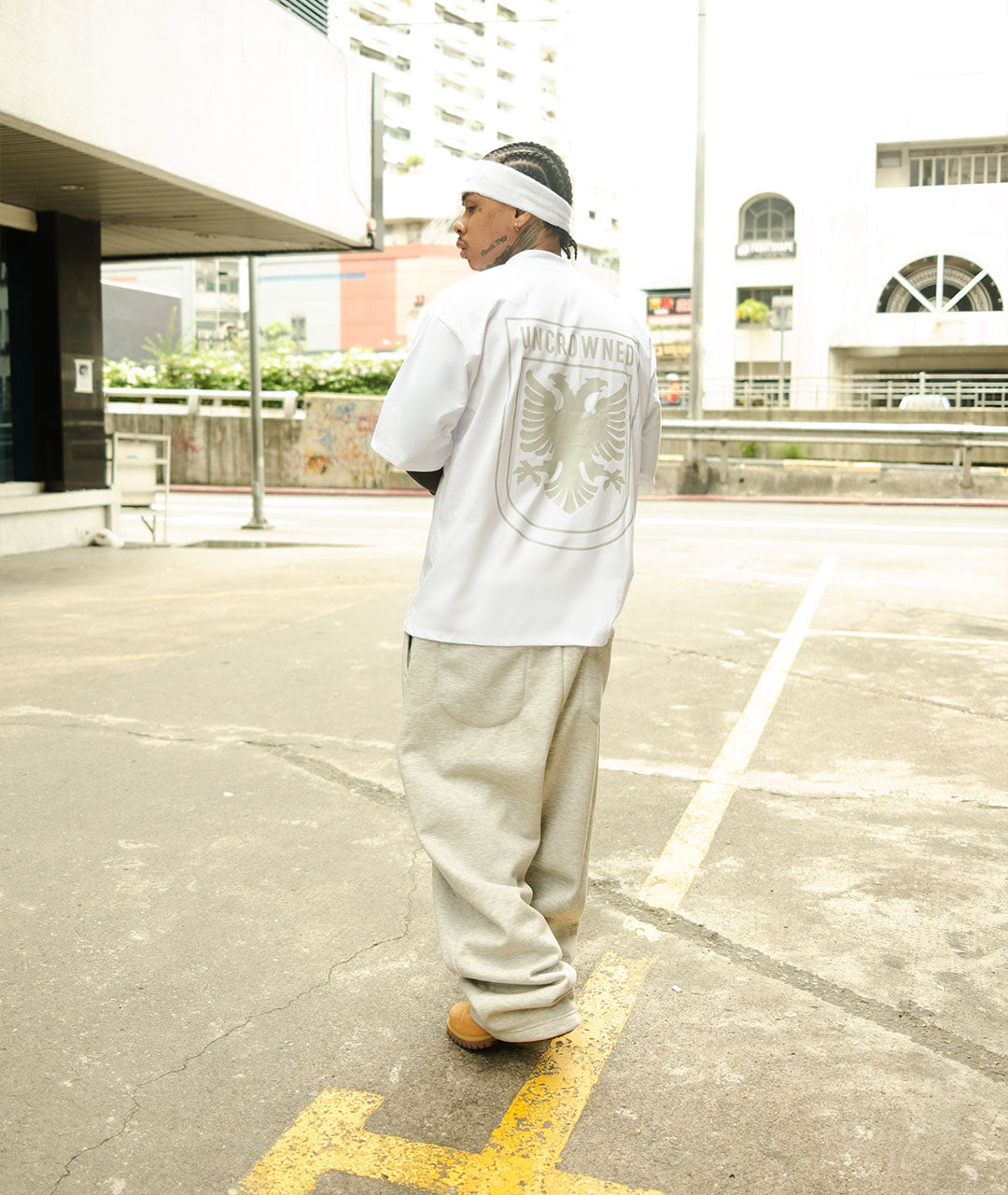 CREWNECK SHIRT™ - VULTURES - WHITE